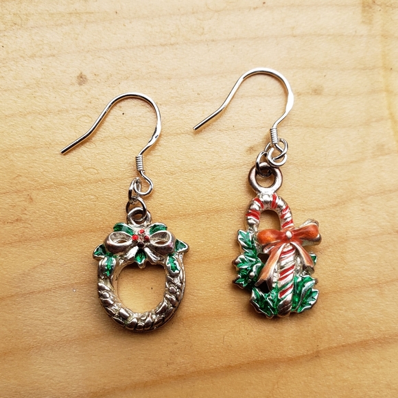 Made By Me OOAK Upcycled Vintage Painted Enamel Christmas Earrings - Picture 3 of 3